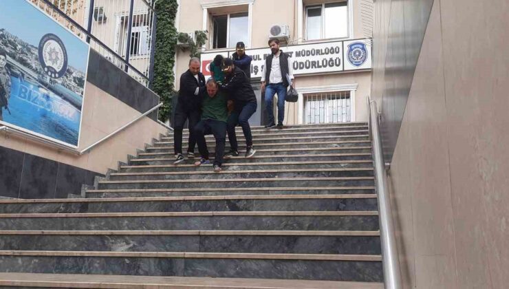 Bakırköy’de hırsızlık yapan 2 şüpheli yakalandı