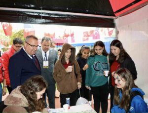 Başkan Çerçi Manisa Bilim Şenliğine katıldı