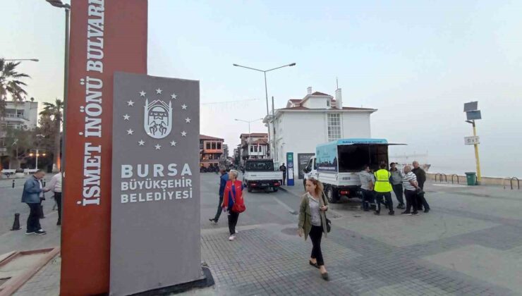Bursa Büyükşehir Belediyesi’nden CHP’li Mudanya Belediyesi’ne tabela eleştirisi