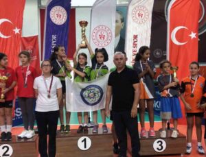 Büyükşehir Masa Tenisi Kulübü bölge şampiyonu oldu