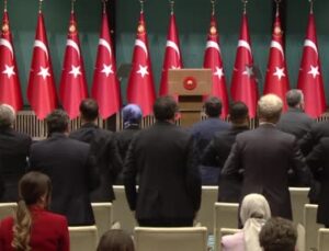 Cumhurbaşkanı Erdoğan: “Gardrop Atatürkçüleri yıllarca bu ülkeyi 2. sınıf demokrasi ve ekonomiye mahkum etmişlerdir”
