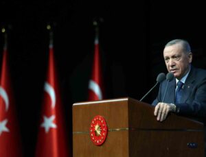 Cumhurbaşkanı Erdoğan: “Terör örgütlerinin siyasete alenen müdahale ettiği sahnelerle karşılaştık”
