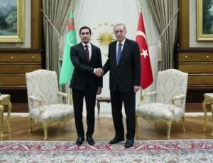 Cumhurbaşkanı Erdoğan, Türkmenistan Devlet Başkanı Serdar Berdimuhammedov ile görüştü