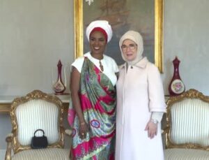 Emine Erdoğan, Burundi Devlet Başkanı’nın eşi Ndayishimiye ile görüştü