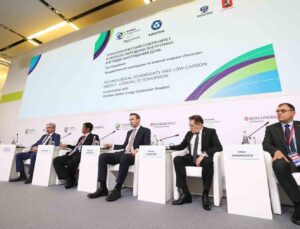 Enerji ve Tabii Kaynaklar Bakanı Bayraktar: “Rosatom Türk yenilenebilir enerji pazarına yatırım yapmak istiyor”