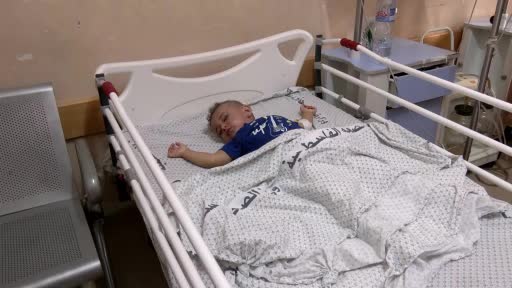 Filistin’de yaralı çocukların tedavileri hastanelerde sürüyor