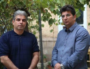 İranlı 2 kardeş 500 yıllık mahallede 3 katlı evi resim müzesine dönüştürdü
