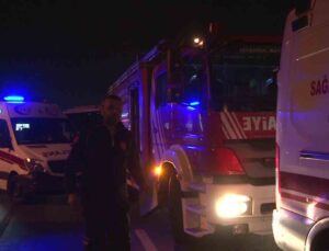 Kartal’da alkollü sürücü otoyolda duraklayan araçlara çarptı: 2 hafif yaralı