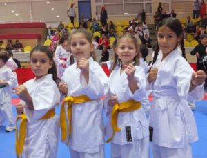 Manisa BBSK Karate Takımı yine zirvede