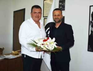 Manisa FK, Teknik Direktör Osman Zeki Korkmaz ile yollarını ayırdı