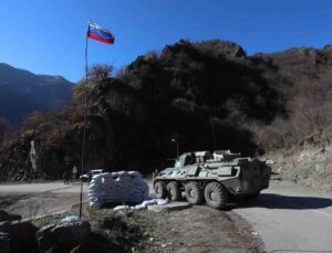 Rus Barış Gücü birlikleri, Karabağ’daki 3 bölgeden gözlem noktasını kaldırdı
