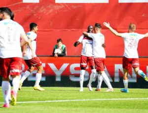 Trendyol Süper Lig: Pendikspor: 0 – Sivasspor: 1 (Maç devam ediyor)