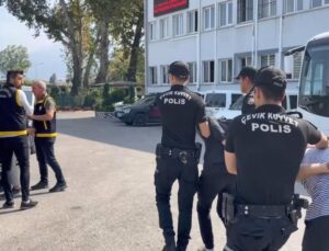 Bursa’da ‘kasten adam öldürme’ suçundan aranan şahıs otelde yakalandı