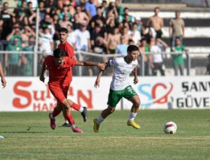 Bursasporlu futbolcu Mustafa Genç 2 maç ceza aldı