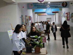 Cizre’de öğrenciler bilimsel çalışmalarını sergiledi