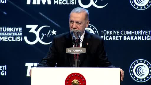 Cumhurbaşkanı Erdoğan: “Faşizm bilimin, sanatın özgün ve özgür düşüncenin de hasmı. Bu düşüncenin gençlerimizi zehirlememize fırsat vermeyeceğiz”
