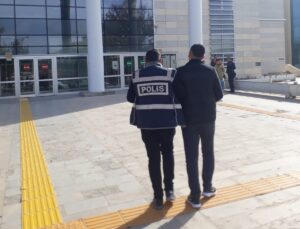 Elazığ’da 35 yıl kesinleşmiş hapis cezası bulunan 3 zanlı tutuklandı