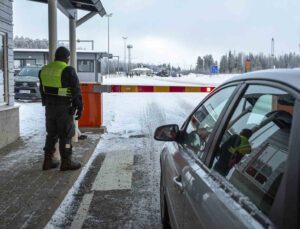 Finlandiya, Rusya ile olan 9 sınır kapısından 8’ini kapatacak