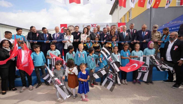 Gaziantep Valisi Çeber: “Emeklerinden dolayı Beşiktaş Kulübü’ne teşekkür ediyoruz”