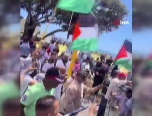 Güney Afrika’da Filistin ve İsrail yanlısı gruplar karşı karşıya geldi