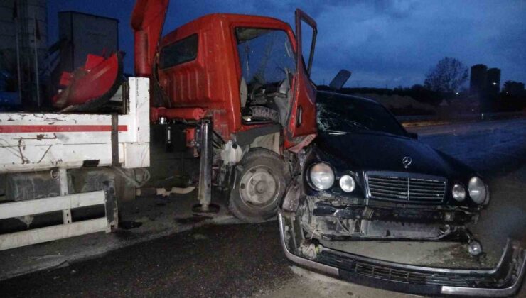 Kastamonu’da iki ayrı trafik kazasında 6 kişi yaralandı