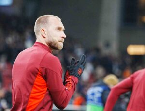 Manchester United’da Eriksen ve Höjlund sakatlandı