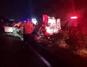 Muğla’da iki otomobil kafa kafaya çarpıştı: 2’si ağır 5 yaralı