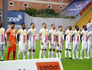 Trendyol Süper Lig: Kasımpaşa: 1 – Kayserispor: 3 (İlk yarı)
