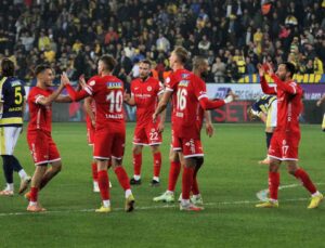 Trendyol Süper Lig: MKE Ankaragücü: 0 – Antalyaspor: 4 (Maç sonucu)