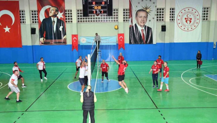 Türkeli’de Kurumlar Arası Voleybol Turnuvası sona erdi