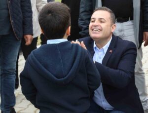 Ahmet Akın, CHP’nin Balıkesir Büyükşehir Belediye Başkan adayı oldu