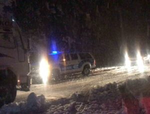 Antalya-Konya karayolunda kar sebebiyle ağır tonajlı araçların geçişine izin verilmiyor