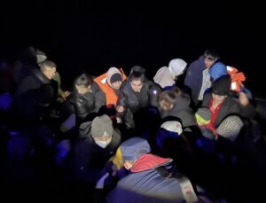 Ayvacık açıklarında 34 kaçak göçmen yakalandı