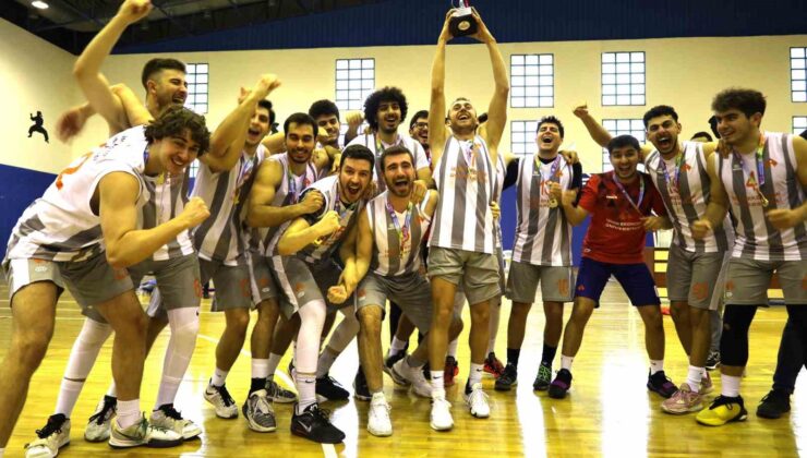 Basketbolda şampiyon İzmir Ekonomi