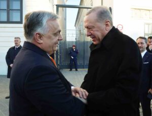Cumhurbaşkanı Erdoğan, Macaristan Başbakanı Orban’a Togg hediye etti