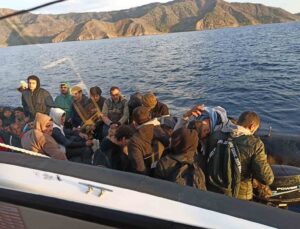 Datça’da 60 düzensiz göçmen yakalandı