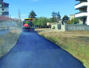 Ereğli Belediyesi asfalt çalışmasına devam ediyor