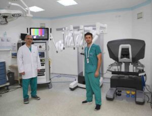 ERÜ’de Ameliyatlar ‘Robot’ ile Yapılacak