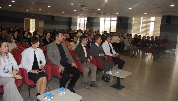 Erzincan’da sağlık çalışanlarına NRP eğitimi düzenlendi