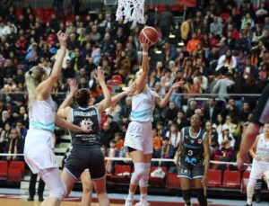 EuroCup Women Play-Off: Melikgazi Kayseri Basketbol: 81 – Movistar Estudiantes: 55