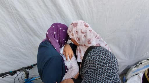 Gazze’de can kaybı 18 bin 412’ye yükseldi