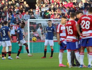 Granada – Athletic Bilbao maçı, bir taraftarın hayatını kaybetmesi nedeniyle ertelendi
