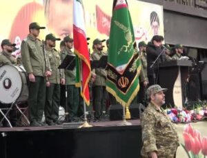 İsrail saldırısında hayatını kaybeden İranlı komutan Musavi son yolculuğuna uğurlandı