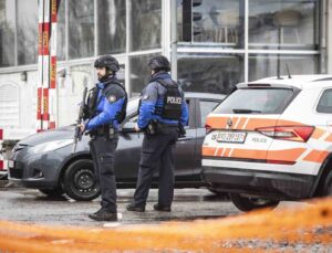 İsviçre’de 2 kişiyi öldüren saldırgan 8 saat sonra yakalandı