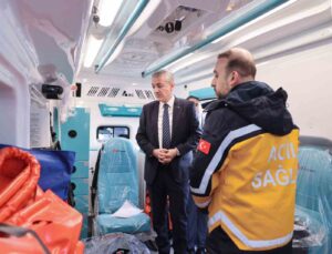Mardin’de 4 yeni ambulans hizmete girdi