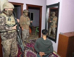 Mersin’de PKK destekçilerine operasyon: 4 gözaltı