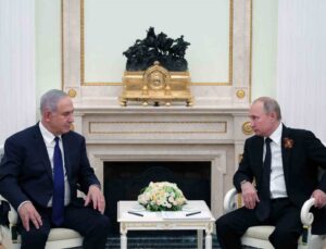 Putin ve Netanyahu telefonda görüştü