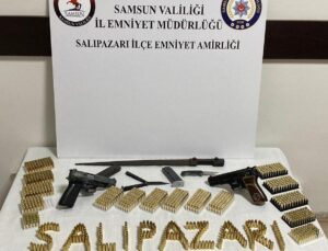Samsun’da ruhsatsız silah ve fişek ele geçirildi: 2 gözaltı