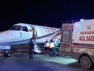Şırnaklı kadın hasta, ambulans uçakla Ankara’ya sevk edildi