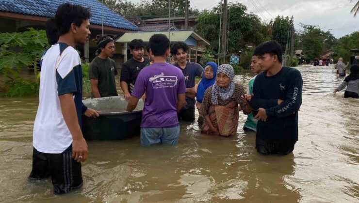 Tayland’ın güneyinde sel felaketi: 20 bin ev selden etkilendi